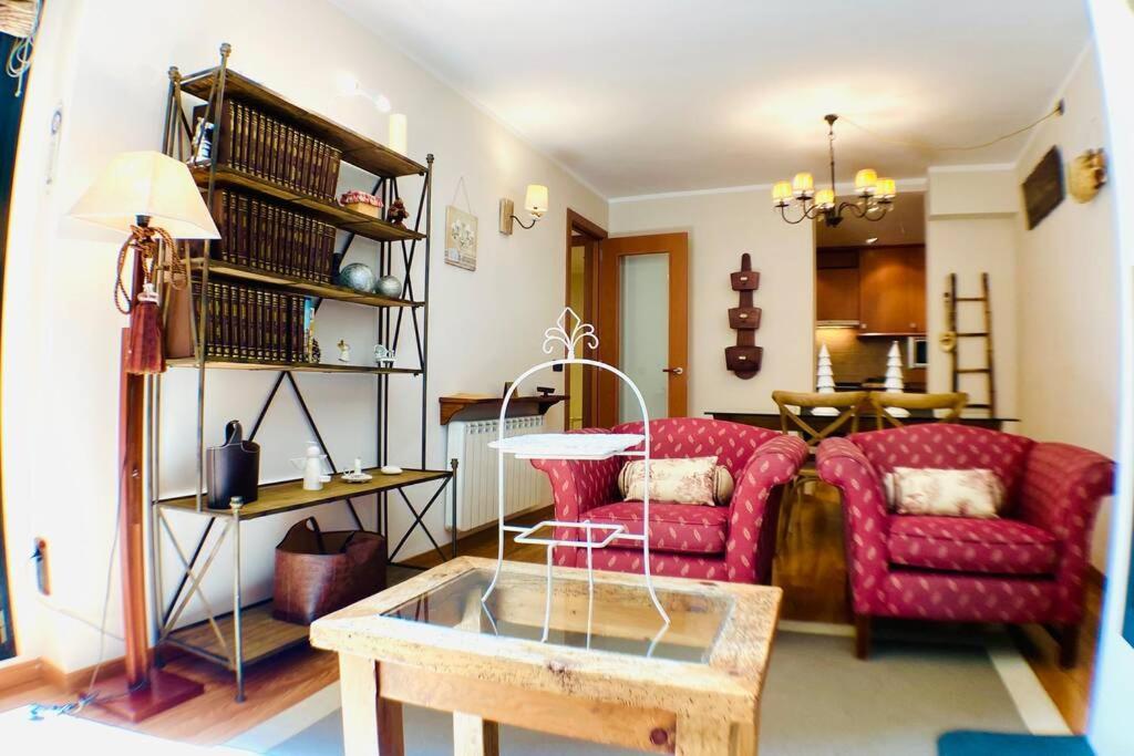 Appartement Mikka Devesa à Incles Extérieur photo